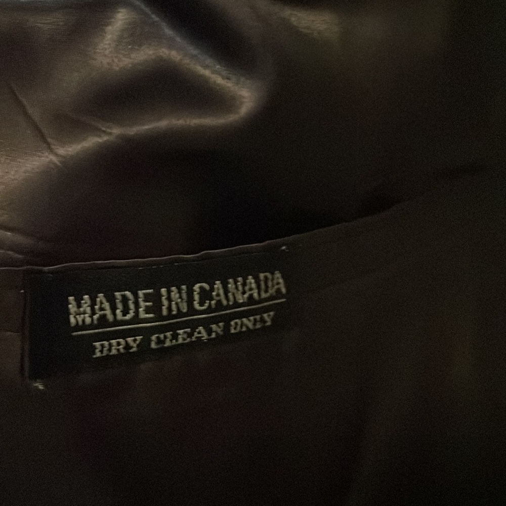 Vintage All WOOL  Fur collar warmest Coat MADE IN CANADA - Picture 9 of 13